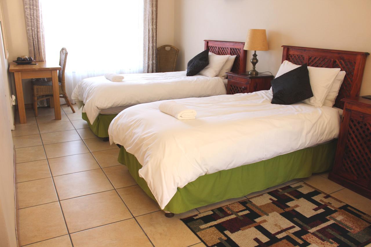 African Aquila Guest Lodge Glendinningvale エクステリア 写真